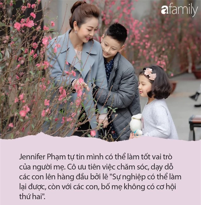 Jennifer Phạm từng khiến chị em xôn xao khi cho con riêng về Mỹ sống với bà ngoại, nhưng cách dạy con thật - Ảnh 4.