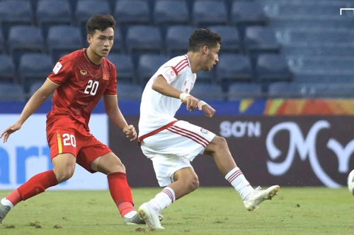 Việt Anh có tên trong đội hình xuất phát của U23 Việt Nam.