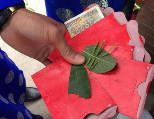 Khổ thân thanh niên, đi bê tráp đã chỉ được "lì xì" 10k, lại còn trót ăn chút cỗ mà phải rửa tới 30 mâm bát