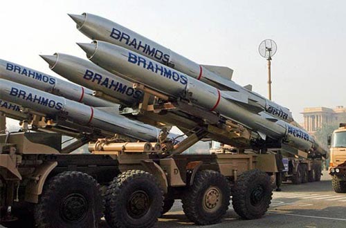 T-90 Việt Nam, tàu ngầm Kilo... sẽ “gây bão” ở châu Á Thái Bình Dương trong năm 2020