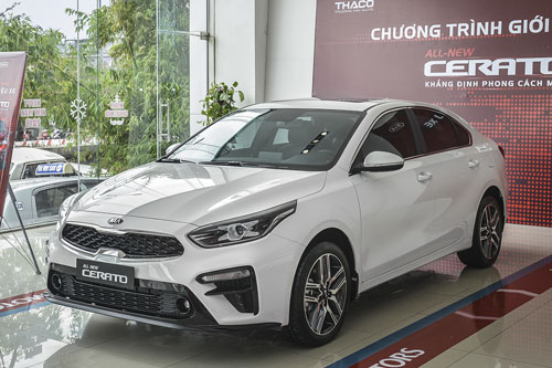 Bảng giá xe Kia tháng 1/2020: Giảm giá mạnh, khuyến mãi ‘khủng’