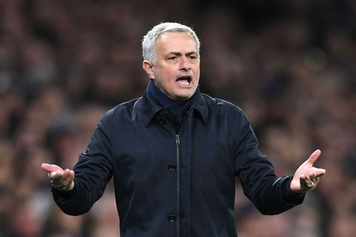 Tottenham thua trận, HLV Mourinho tố trọng tài thiên vị Liverpool