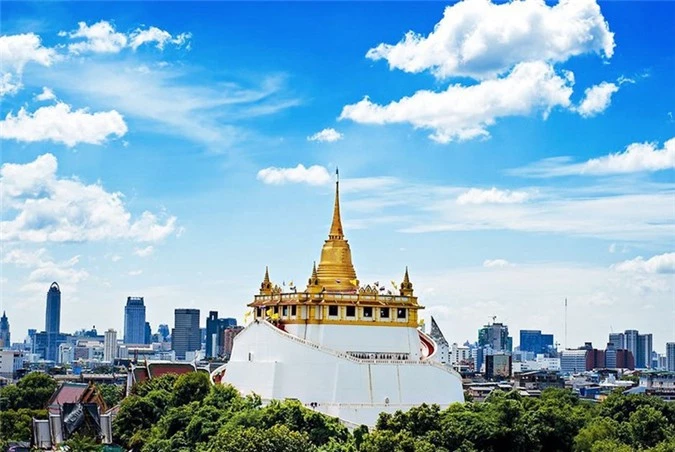 nhung ngoi chua nhat dinh ban phai ghe tham khi toi bangkok, thai lan hinh 4