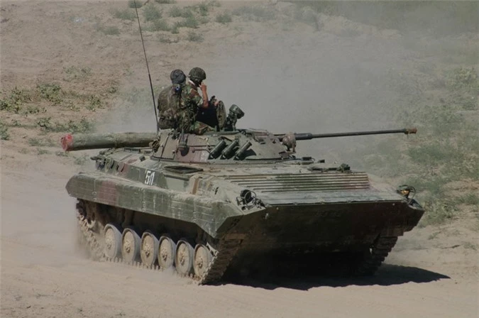 My va Israel khong nen coi thuong dan 650 thiet giap BMP-2 cua Iran-Hinh-11