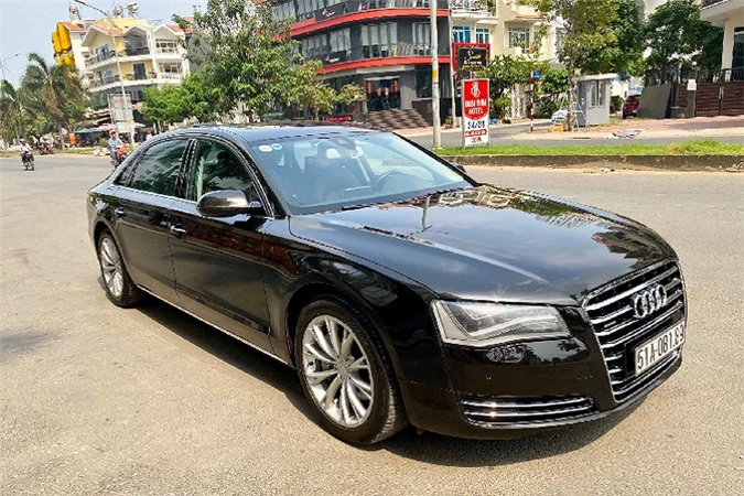 Xe sang Audi A8L doi 2011 chi hon 1,3 ty o Sai Gon-Hinh-9