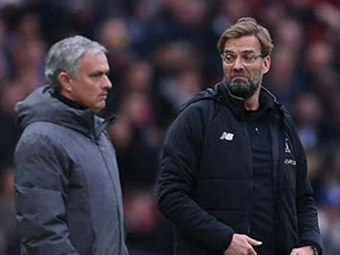 Klopp sắp trở thành ác mộng lớn nhất đời của Mourinho