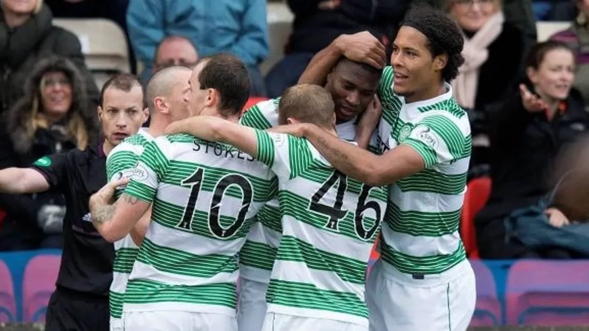 Balde từng là đồng đội của Van Dijk trong màu áo Celtic.