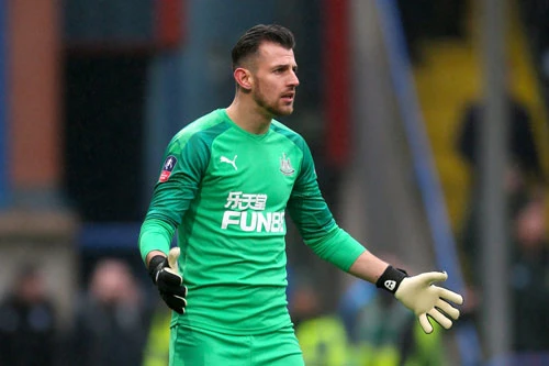 Thủ môn : Martin Dubravka (Newcastle).