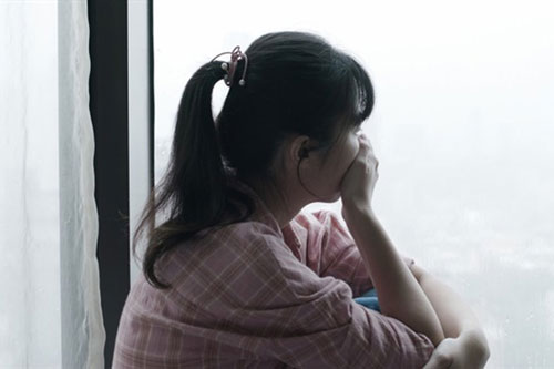 Chồng đủ thói xấu, nhưng muốn giữ hạnh phúc phải chịu đựng?