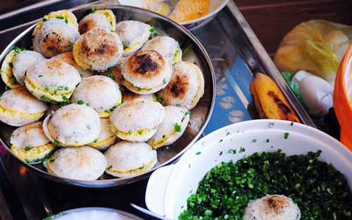 Bánh căn - món ăn phải thử một lần khi đến Phan Rang