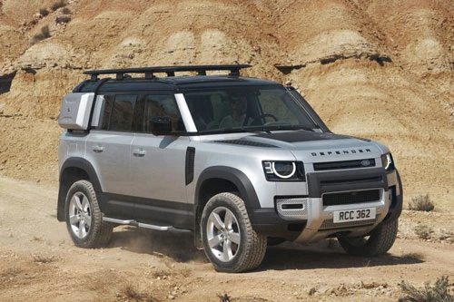 7. Land Rover Defender 110 2020 (giá khởi điểm: 50.925 USD).