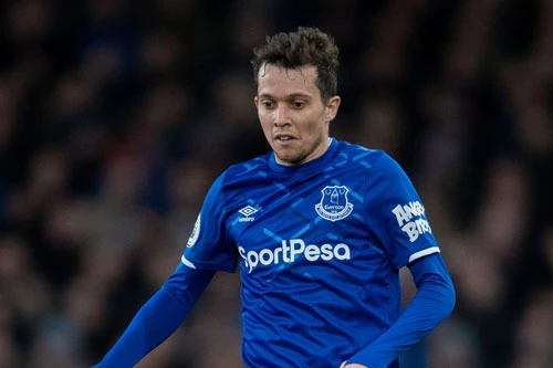 Tiền vệ trái: Bernard (Everton).