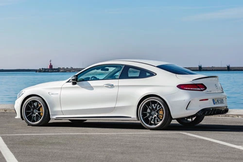 9. Mercedes-Benz AMG C63 S Coupe 2020.
