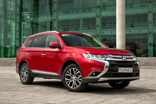 Mitsubishi Outlander.