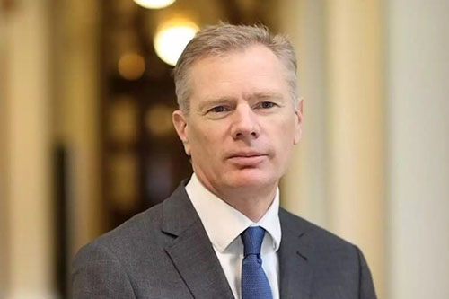 Iran thừa nhận bắt nhầm Đại sứ Anh