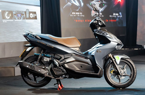 XE HOT (13/1): Bảng giá xe Honda Air Blade mới nhất, Mazda CX-5 giảm giá 100 triệu đồng