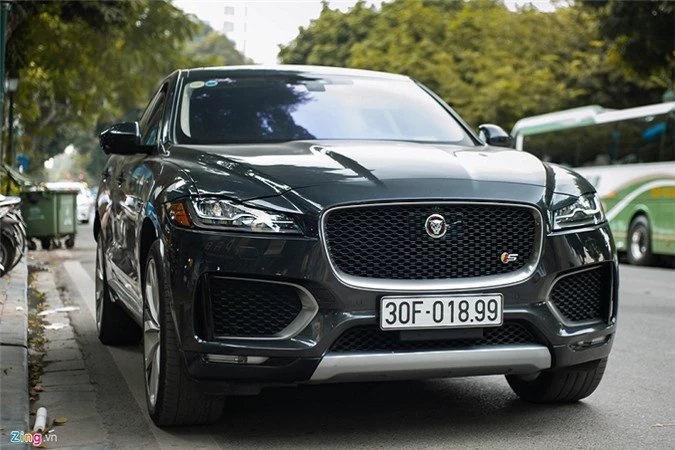 Jaguar F-Pace S.