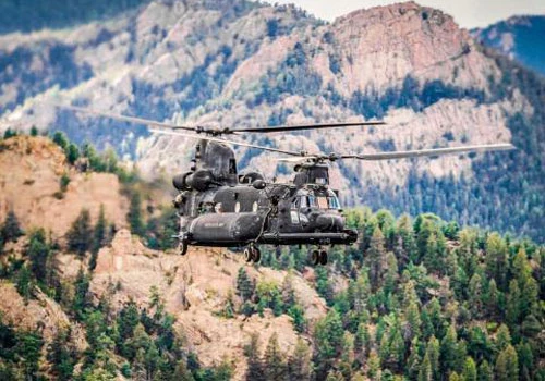 Trực thăng MH-47G Chinook tích hợp hệ thống AN/AAQ-24.