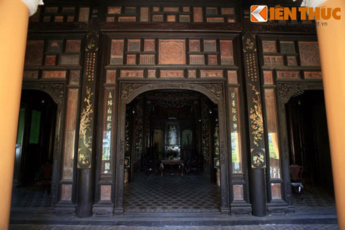 Choáng ngợp trước dinh thự của đại địa chủ Nam Bộ xưa