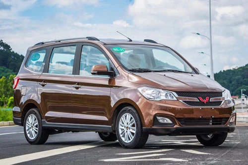 5. Wuling Hongguang (doanh số: 321.542 chiếc).