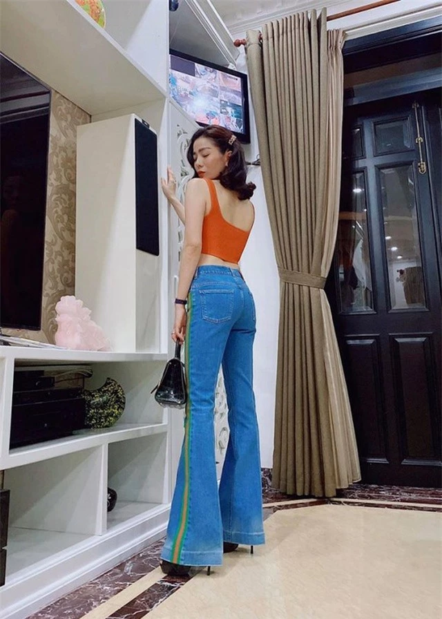 Lệ Quyên diện áo crop-top, tự tin khoe eo con kiến ở tuổi 39 - 4