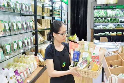 Giỏ quà Tết thực phẩm hữu cơ hút khách