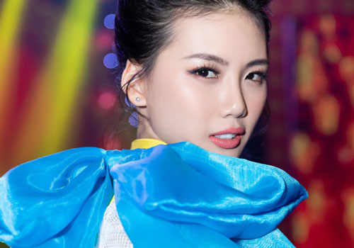 Có 5-6 đại gia muốn quan hệ tình cảm nhưng giải vàng Siêu mẫu Việt Nam 2018 từ chối vì lý do này