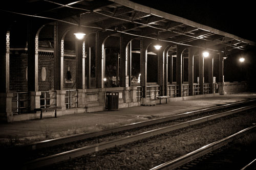 CLIP: Câu chuyện rùng rợn về "Kisaragi" - nhà ga không thể tìm thấy trên bản đồ Nhật Bản