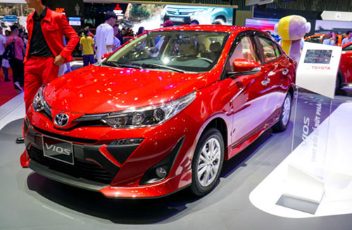 XE HOT (15/1): Bảng giá xe Hyundai tháng 1, 10 ôtô bán chạy nhất tại VN năm 2019