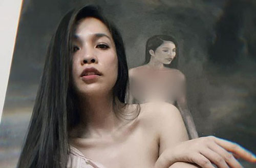 Hiền Thục buông áo khoe vòng 1 hờ hững nhưng mọi sự chú ý lại đổ dồn vào bức tranh khỏa thân phía sau