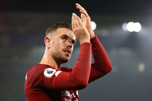 Vượt qua Kane và Sterling, Henderson được bầu là 'Cầu thủ Anh hay nhất năm'