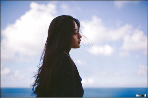 Vợ chồng xa cách từ khi có chị họ vào ở cùng