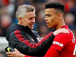 Solskjaer cảnh báo Greenwood đừng mơ mộng hão huyền