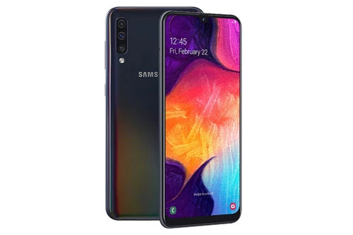 Samsung Galaxy A50. Phiên bản ROM 128 GB giảm từ 7,99 triệu đồng xuống 5,99 triệu đồng. Phiên bản ROM 64 GB từ 6,99 triệu đồng xuống 4,99 triệu đồng.