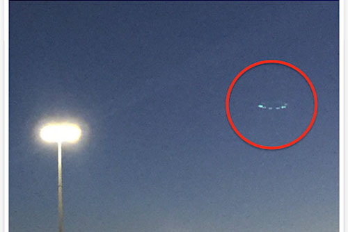 Ngôi sao Holywood đăng ảnh chụp UFO lúc hoàng hôn