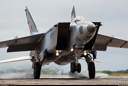Mệnh danh "Vua Tốc Độ", chiến đấu cơ MiG-25 Liên Xô nhanh đến mức nào?