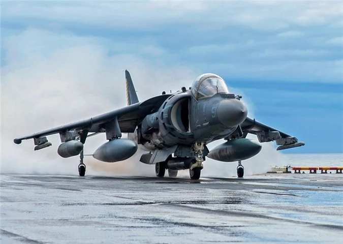 Cuong kich ha canh thang dung AV-8B Harrier My dieu den sat Iran manh co nao?-Hinh-2