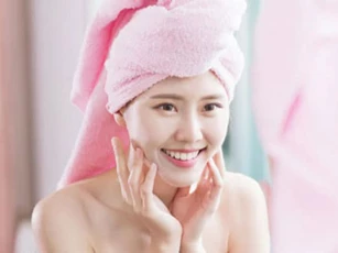 Làm điều này khi rửa mặt trong 30 giây, cả đời không lo bị mụn đầu đen, da lại sáng mịn