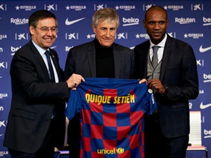 Tân HLV Quique Setien của Barcelona là ai?