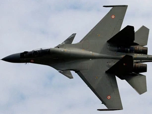Tự sản xuất Su-30 giá “cắt cổ”, chính phủ Ấn Độ thanh minh thế nào?