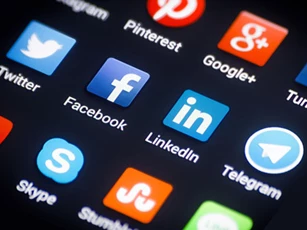 CLIP: Lý do ẩn giấu đằng sau màu sắc của sự vật