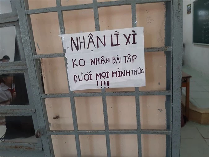 Gần Tết, các bạn học sinh to gan treo “tối hậu thư” trước lớp để nhắc khéo cô giáo khiến dân mạng vừa cười vừa đồng cảm - Ảnh 2.