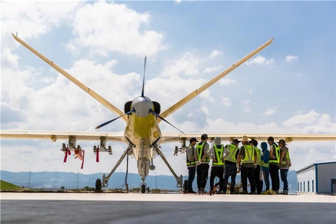 Sieu UAV cua Trung Quoc co them vu khi moi, dang gom the nao?-Hinh-6