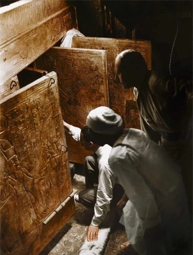 Tiet lo qua choang ve lang mo cua Pharaoh Tutankhamun-Hinh-2