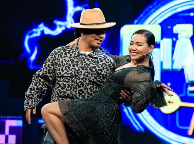 Trấn Thành “se duyên” cho cặp biên đạo nổi tiếng Huỳnh Mến - Minh Thiện - 1 Trấn Thành “se duyên” cho cặp biên đạo nổi tiếng Huỳnh Mến - Minh Thiện - 1