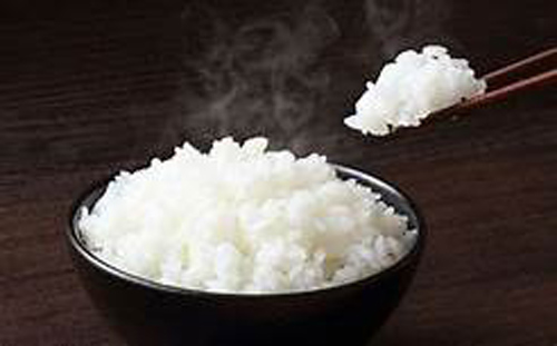 Nấu cơm mắc phải 4 sai lầm này món ăn kém dinh dưỡng, nhất là điều thứ nhất