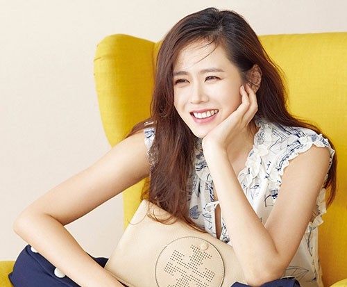 Chết mê nhan sắc “Chị đẹp” Son Ye Jin trẻ mãi không già