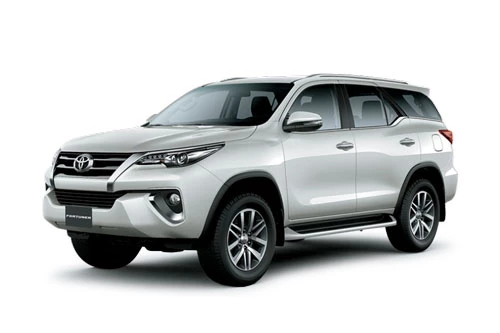 Toyota Fortuner.