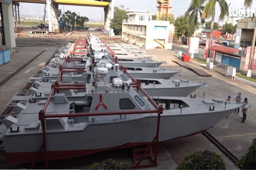 Việt Nam xuất khẩu xuồng tuần tra cao tốc sang châu Phi, báo quốc tế nhận định gì?