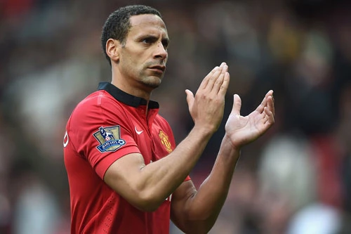 Trung vệ: Rio Ferdinand (M.U).